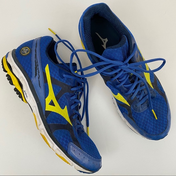 mizuno wave runner 17 yellow